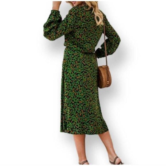 KIRUNDO GREEN LONG SLEEVE LEOPARD PRINT SHIRT DRESS SZ. L NWT. - Picture 2 of 12